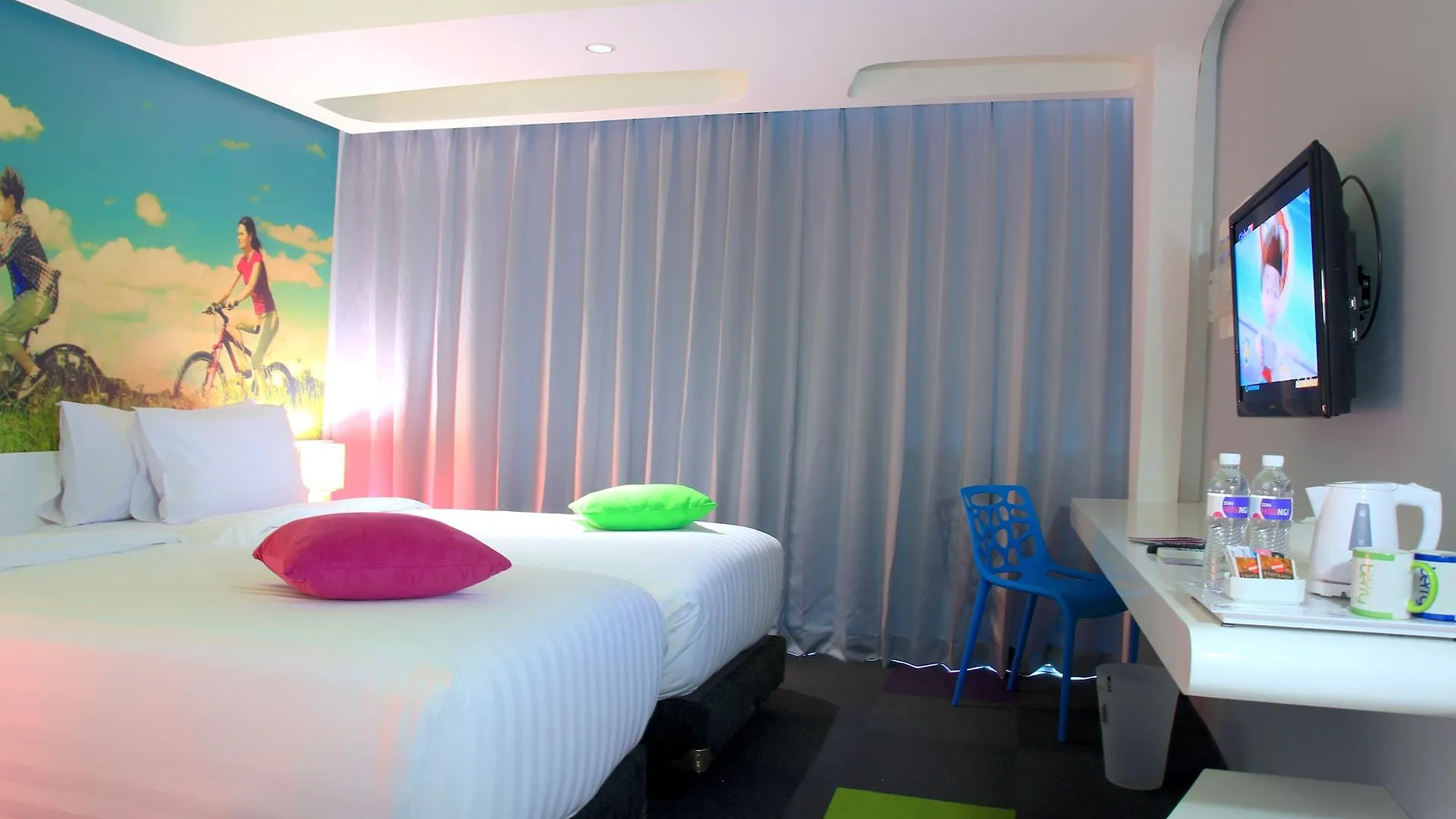****  Berry Glee Thematic Hotel Kuta  Indonesia