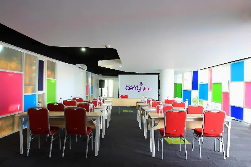 Berry Glee Thematic Hotel Kuta