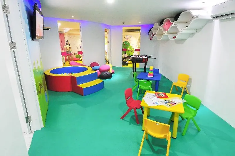 Berry Glee Thematic Hotel Kuta  4*, Kuta (Bali) Indonesia