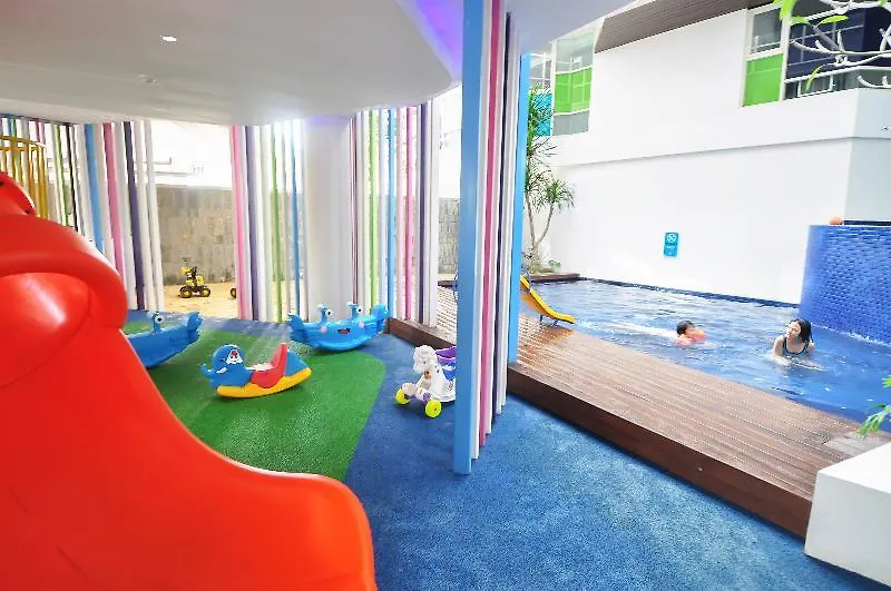 Berry Glee Thematic Hotel Kuta   Kuta (Bali)