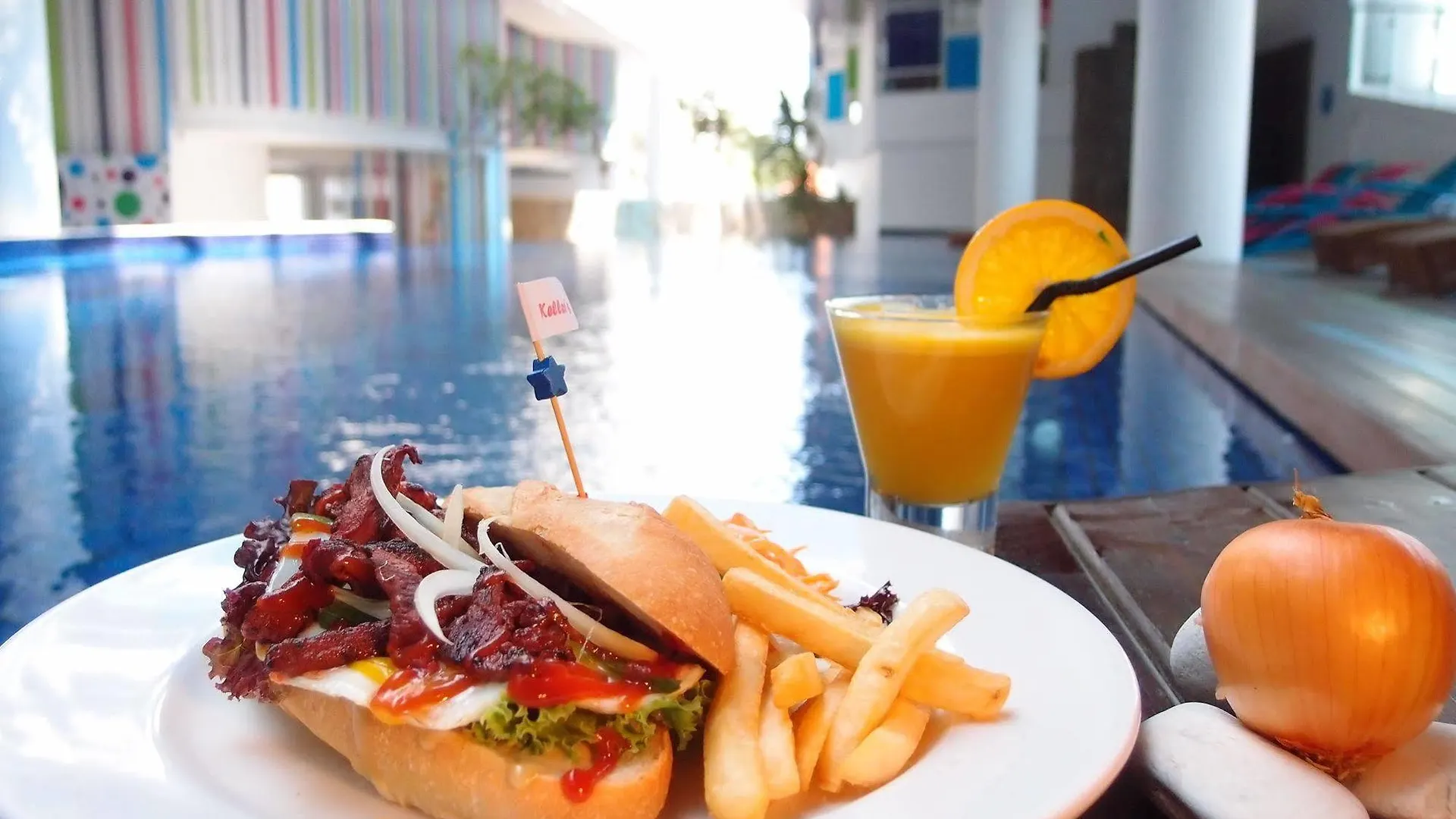 ****  Berry Glee Thematic Hotel Kuta  Indonesia